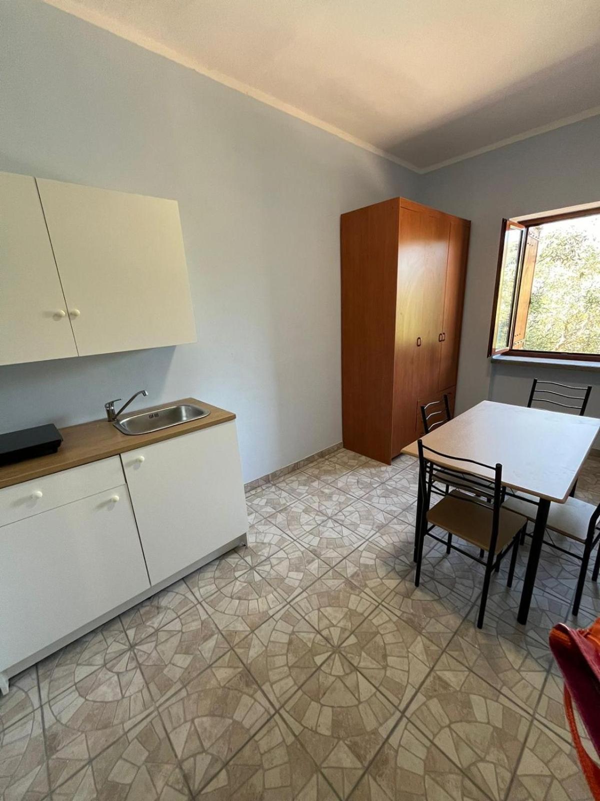 Domus Arco Romano Guest House イトリ エクステリア 写真