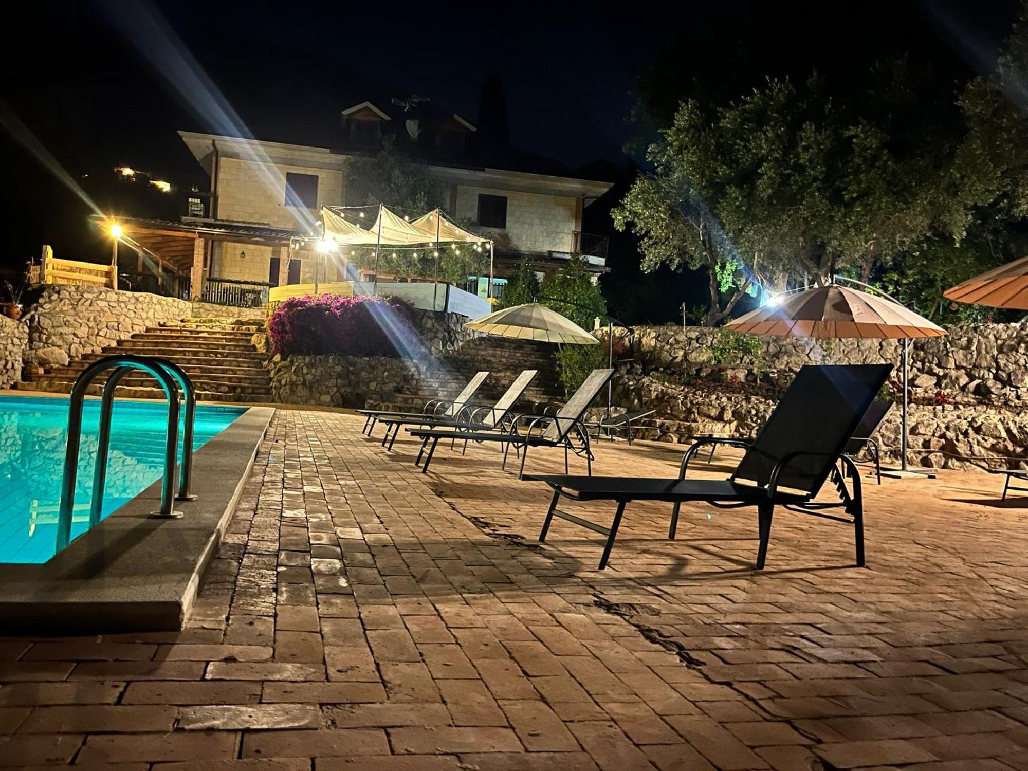 Domus Arco Romano Guest House イトリ エクステリア 写真